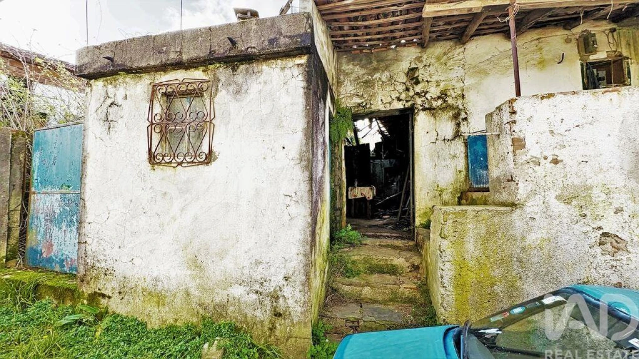 Moradia para Venda em Castanheira de Pêra e Coentral Foto 25