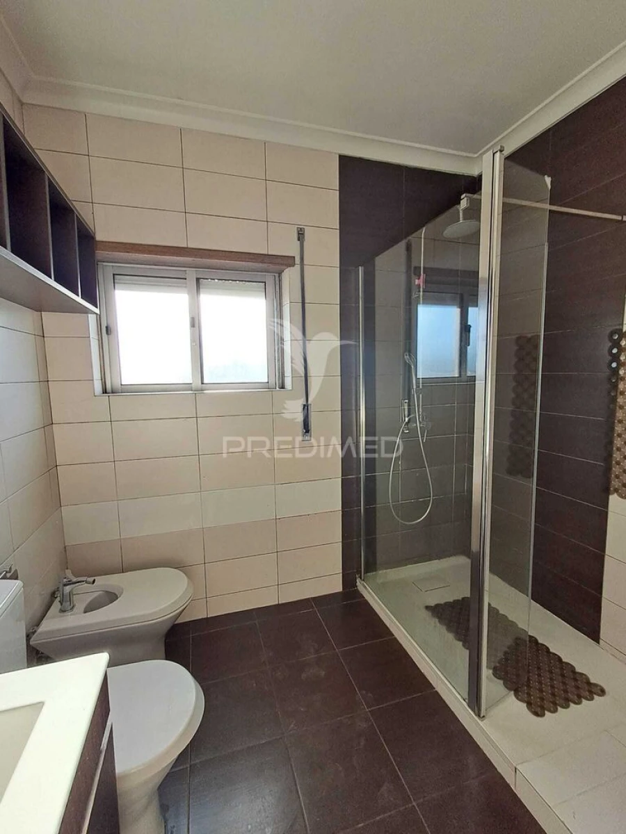 Apartamento T2 para Venda em Queluz e Belas Foto 16