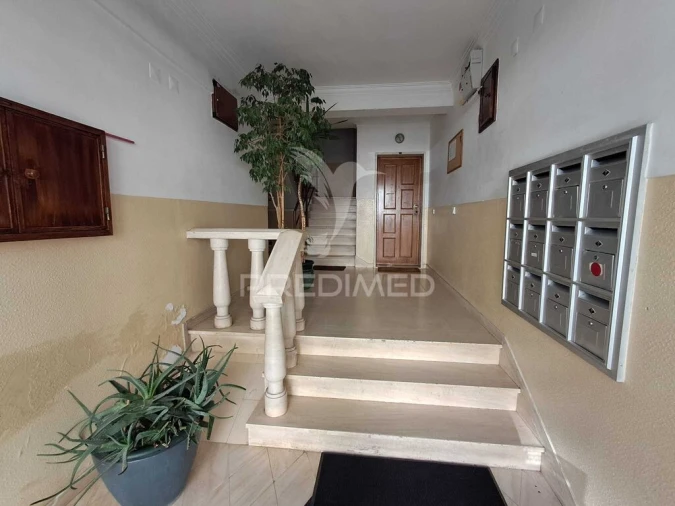 Apartamento T2 para Venda em Queluz e Belas Foto 20