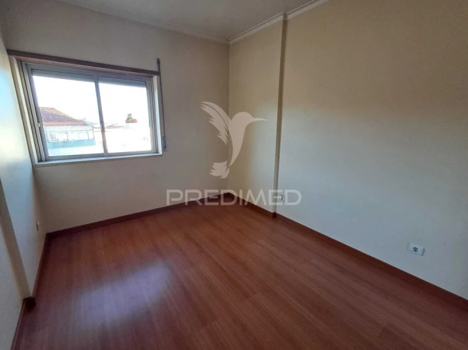 Apartamento T2 para Venda em Queluz e Belas Foto 13