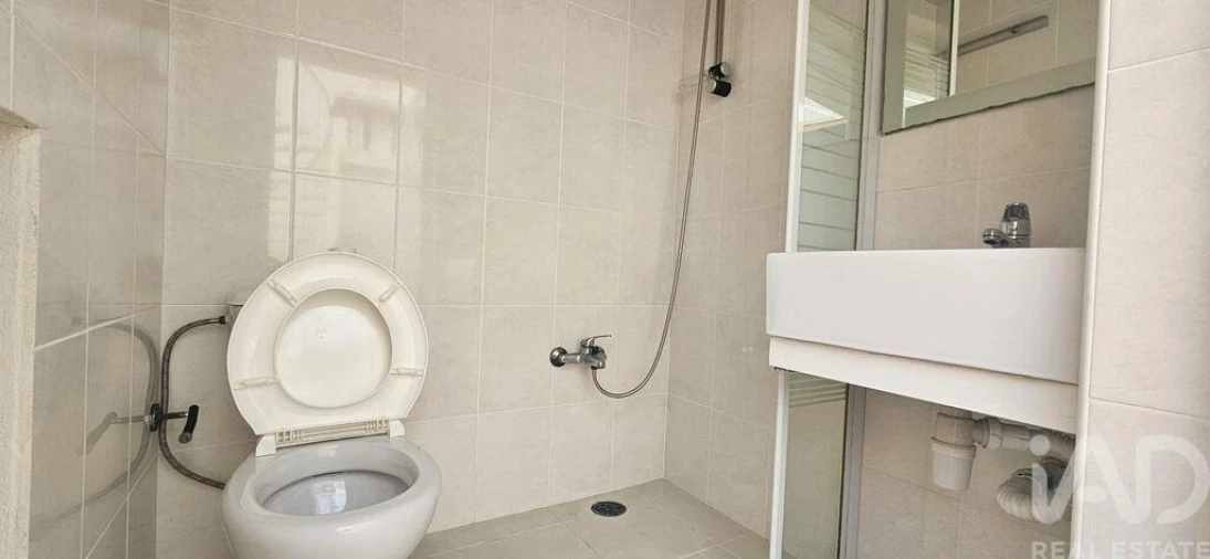 Moradia T2 para Venda em Olhão Foto 11