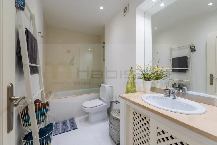 Apartamento T3 para Venda em Carcavelos e Parede Foto 19