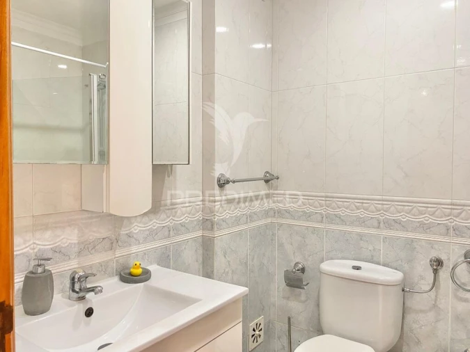 Apartamento T2 para Venda em Santa Clara Foto 11