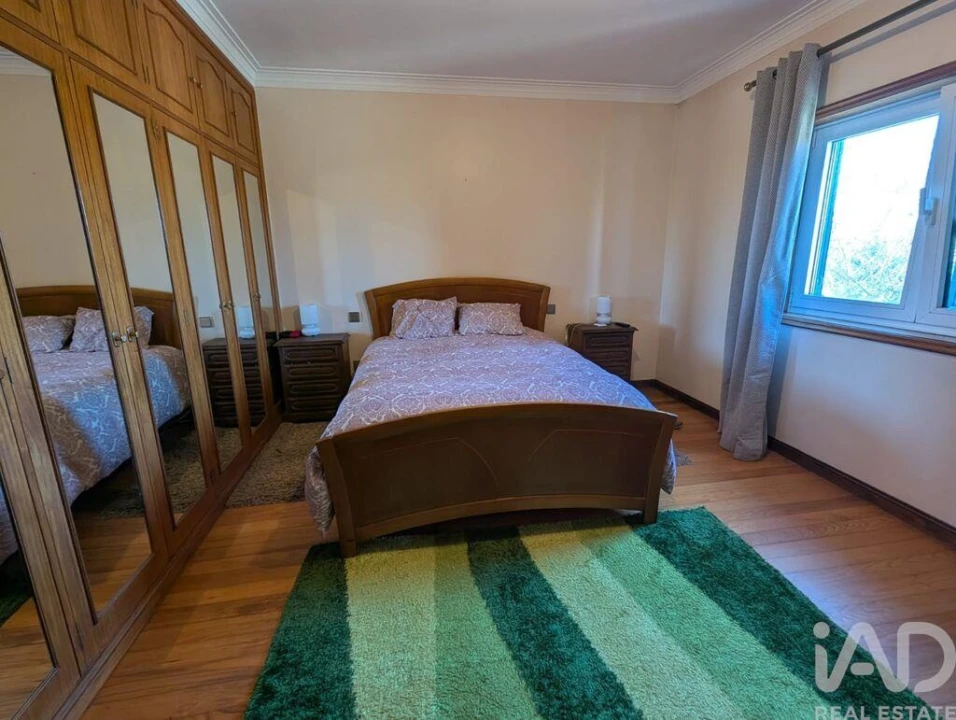 Moradia T3 para Venda em Arvore Foto 7