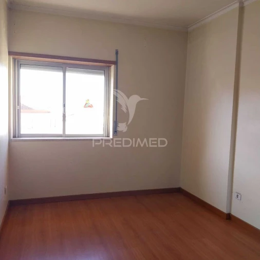 Apartamento T2 para Venda em Queluz e Belas Foto 14