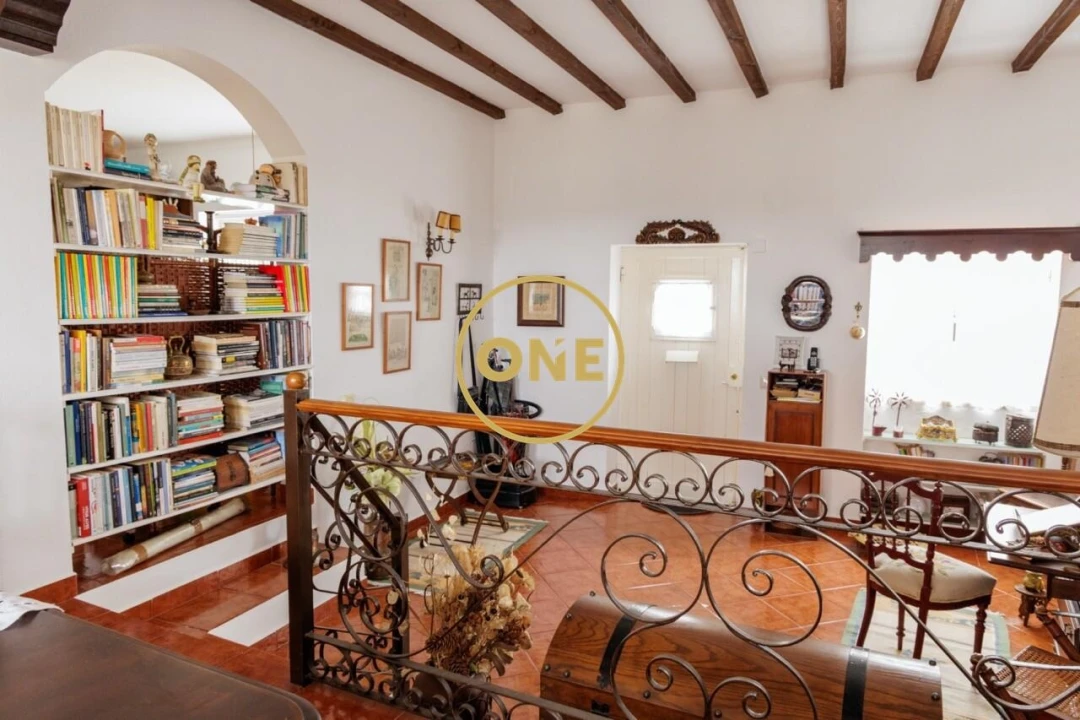 Moradia T4 para Venda em Cabeço de Vide Foto 4