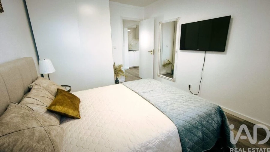 Apartamento T3 para Venda em Quarteira Foto 10