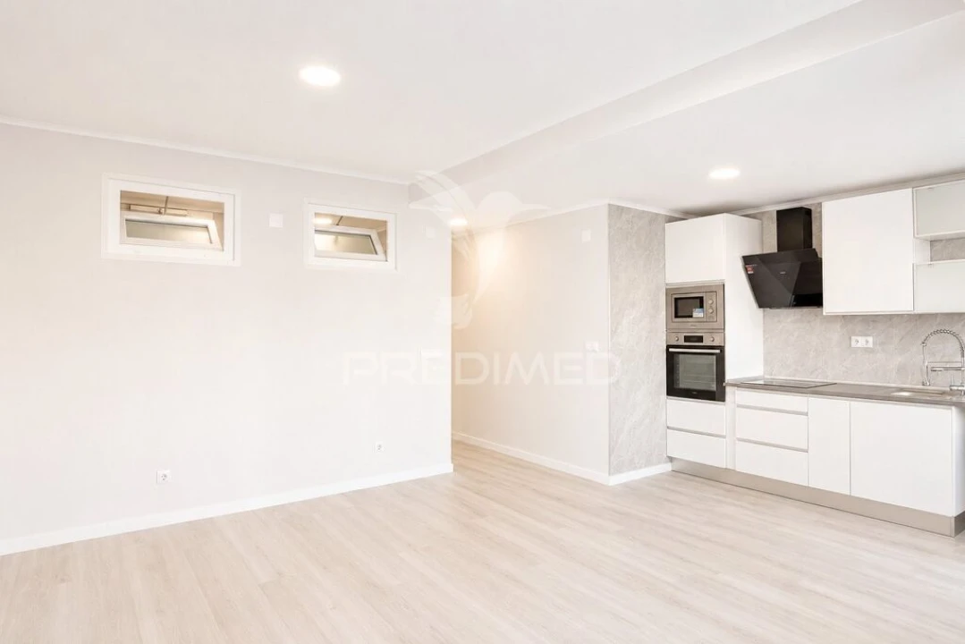 Apartamento T2 para Venda em Oeiras e São Julião da Barra, Paço de Arcos e Caxias Foto 6