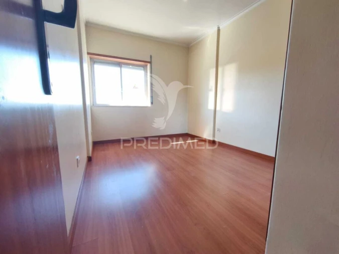 Apartamento T2 para Venda em Queluz e Belas Foto 13