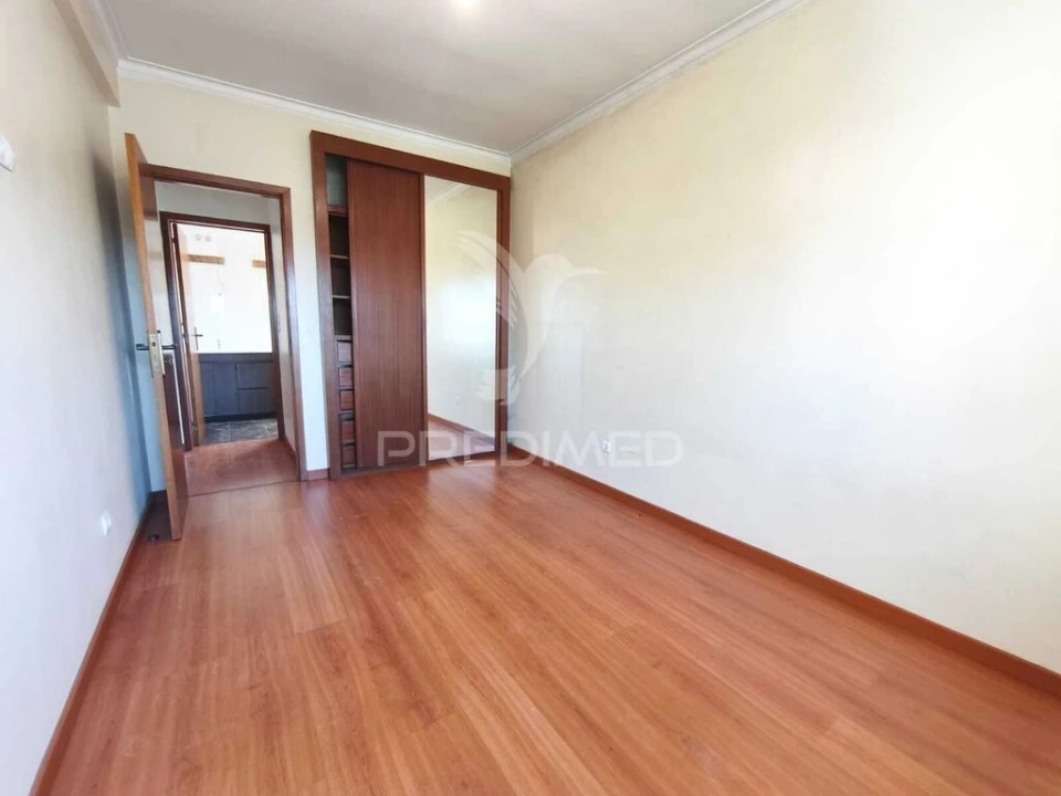 Apartamento T2 para Venda em Queluz e Belas Foto 10
