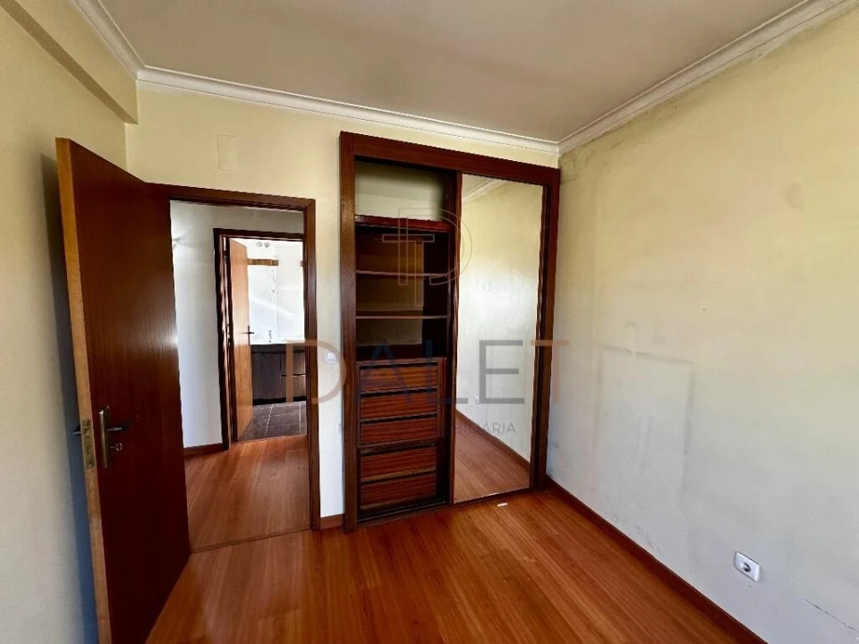 Apartamento T2 para Venda em Queluz e Belas Foto 21