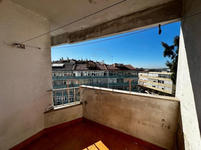 Apartamento T2 para Venda em Queluz e Belas Foto 10