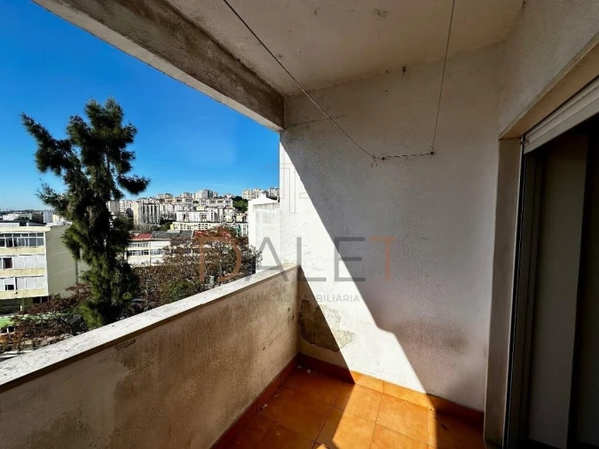 Apartamento T2 para Venda em Queluz e Belas Foto 11