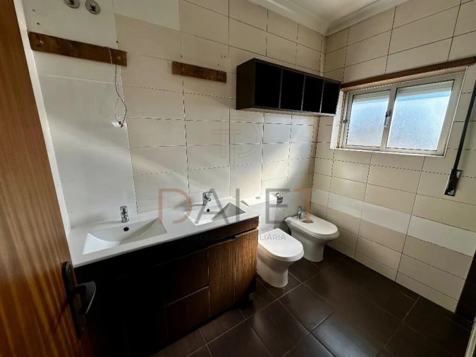 Apartamento T2 para Venda em Queluz e Belas Foto 23