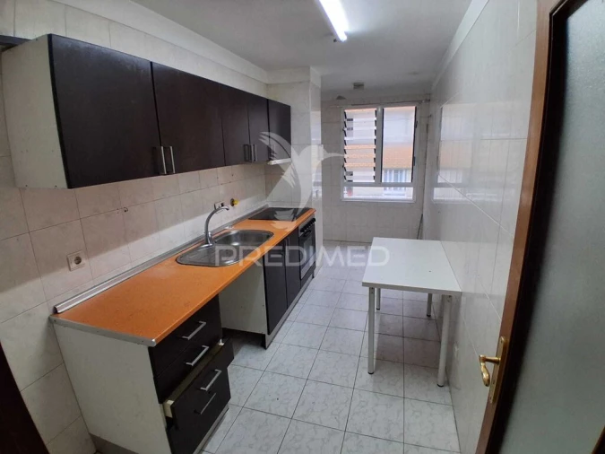 Apartamento T3 para Venda em Baguim do Monte (Rio Tinto) Foto 3