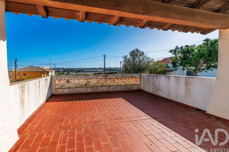 Moradia T7 para Venda em Montenegro Foto 29