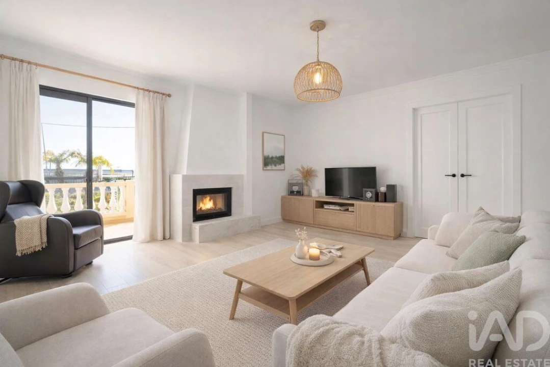 Moradia T7 para Venda em Montenegro Foto 16