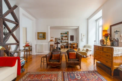 Apartamento T4 para Venda em Santa Maria Maior