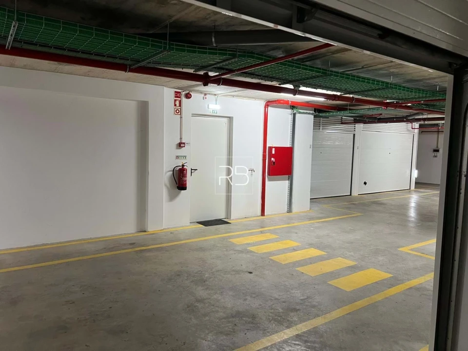 Apartamento T1 para Venda em Portimão Foto 31