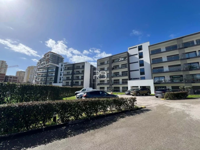 Apartamento T1 para Venda em Portimão Foto 2