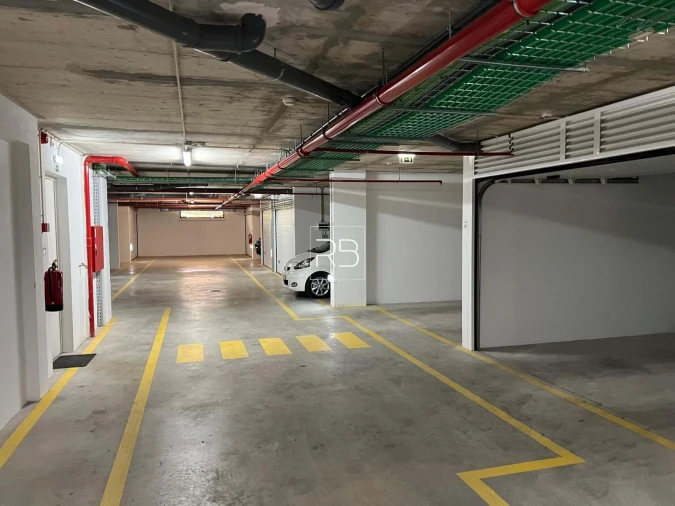 Apartamento T1 para Venda em Portimão Foto 32