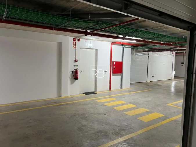 Apartamento T1 para Venda em Portimão Foto 31