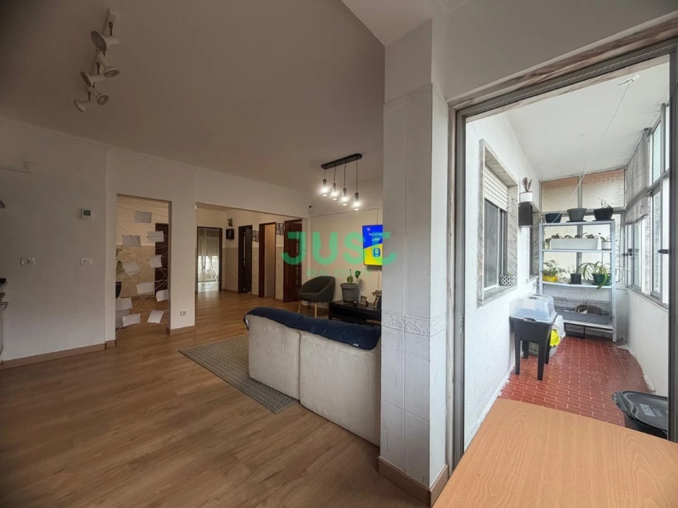 Apartamento T3 para Venda em Corroios Foto 7