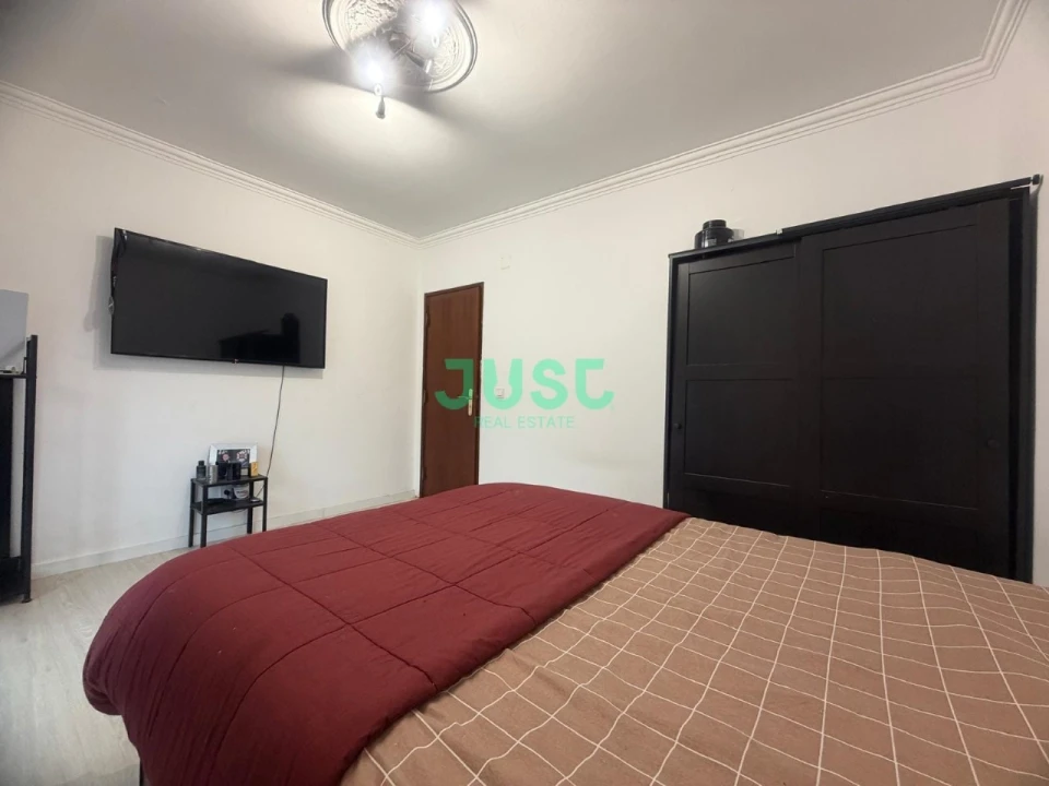 Apartamento T3 para Venda em Corroios Foto 10