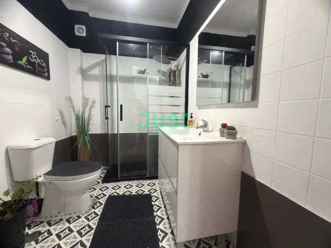 Apartamento T3 para Venda em Corroios Foto 9