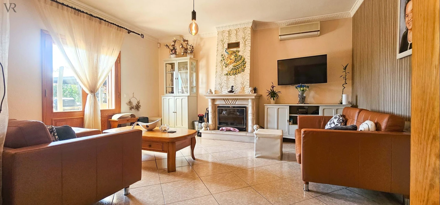 Moradia T4 para Venda em Boliqueime Foto 8