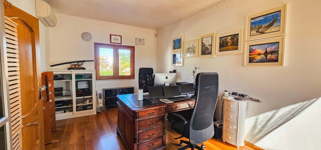 Moradia T4 para Venda em Boliqueime Foto 19