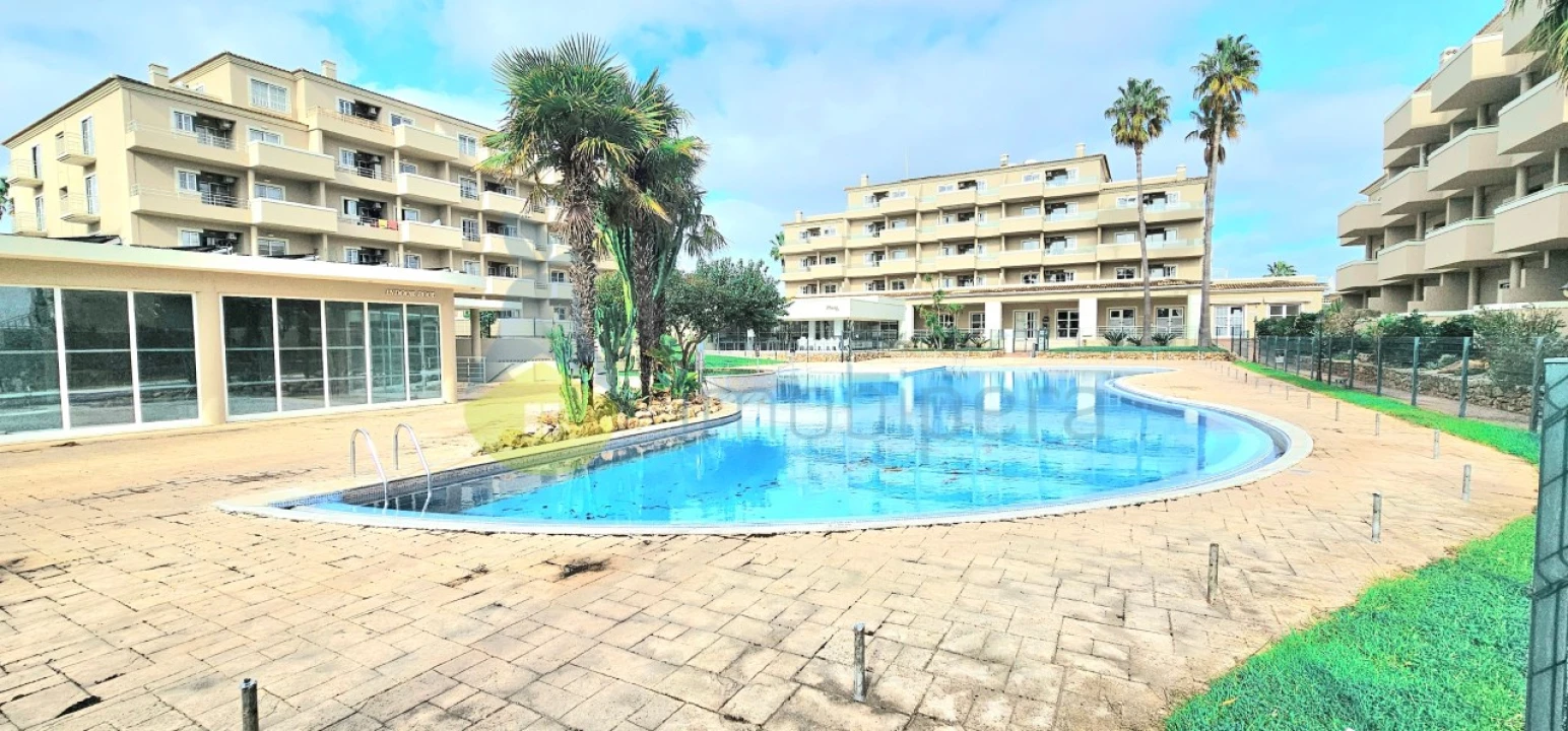 Apartamento T1 para Venda em Alvor Foto 12