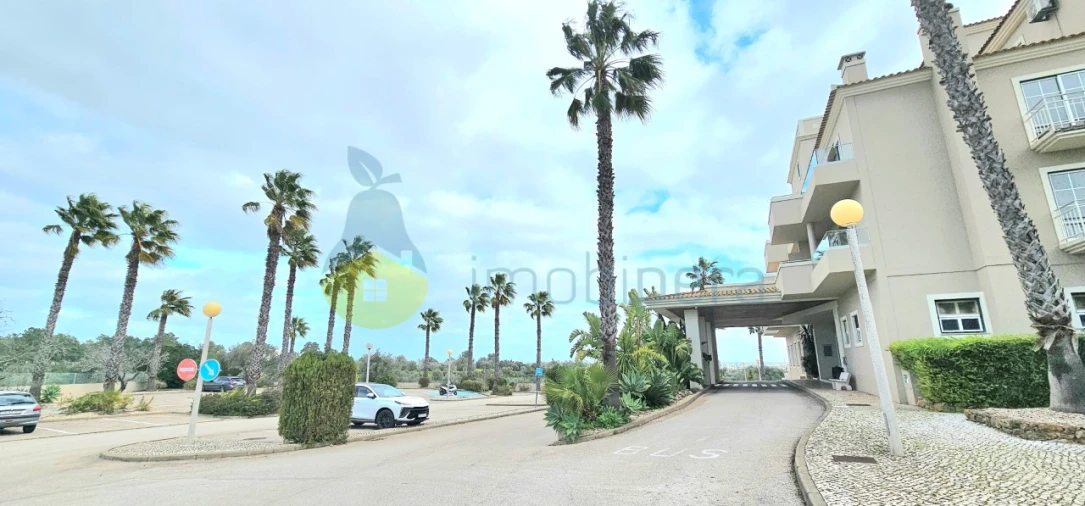 Apartamento T1 para Venda em Alvor Foto 2