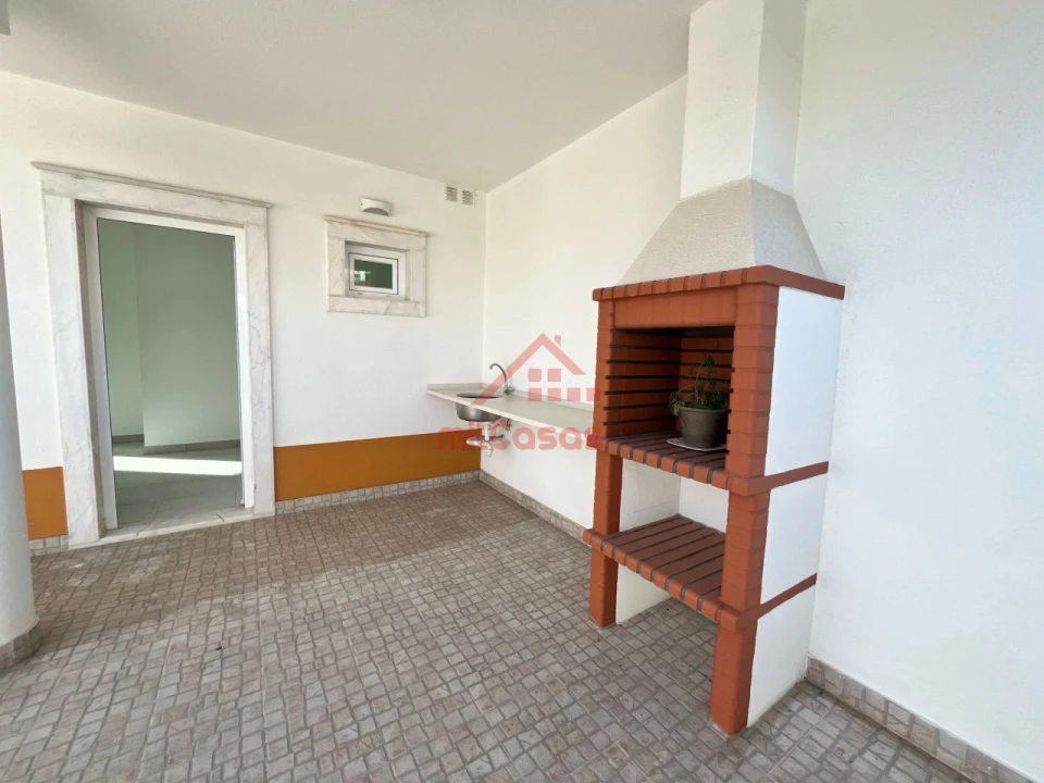 Moradia T4 para Venda em Ericeira Foto 10