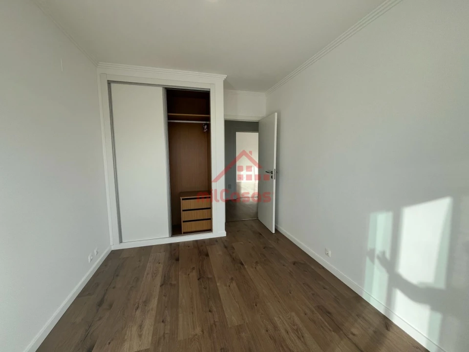 Moradia T4 para Venda em Ericeira Foto 16