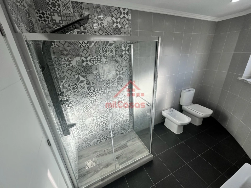 Moradia T4 para Venda em Ericeira Foto 19