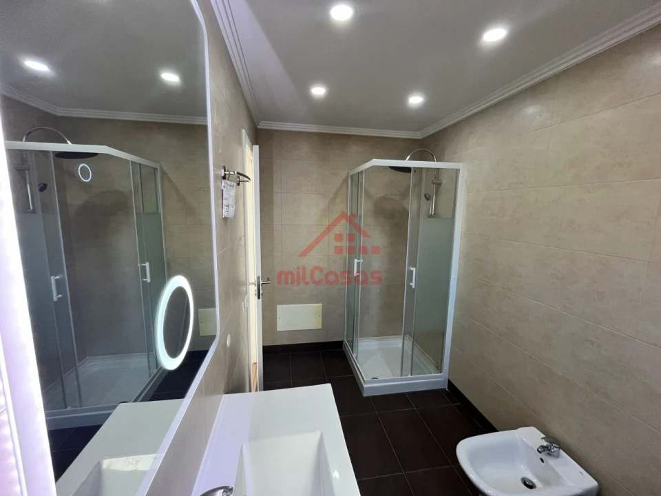 Moradia T4 para Venda em Ericeira Foto 22