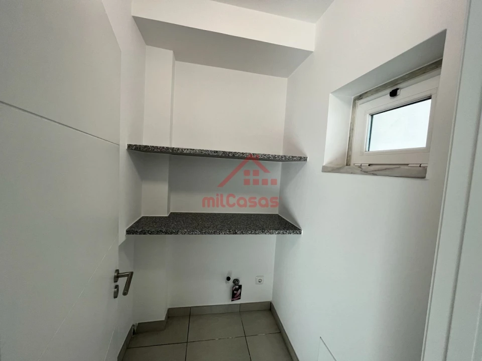 Moradia T4 para Venda em Ericeira Foto 26