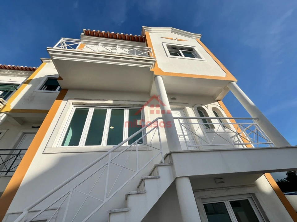 Moradia T4 para Venda em Ericeira Foto 30