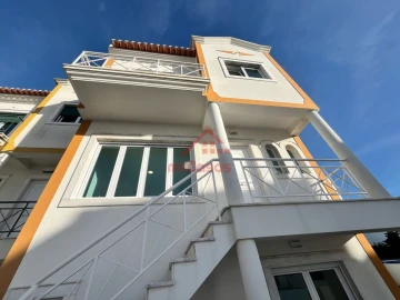 Moradia T4 para Venda em Ericeira