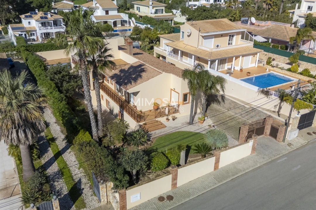 Moradia T3 para Venda em Luz Foto 33