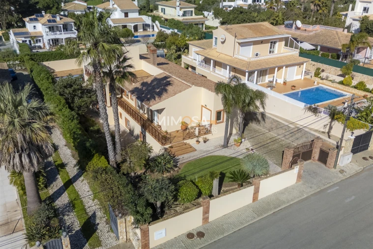 Moradia T3 para Venda em Luz Foto 33