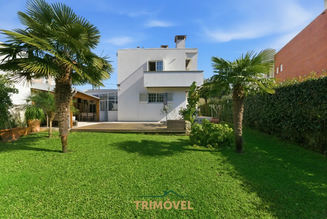 Moradia T4 para Venda em Anta e Guetim Foto 1