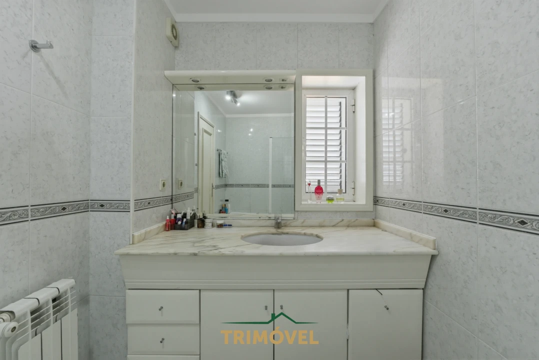 Moradia T4 para Venda em Anta e Guetim Foto 18