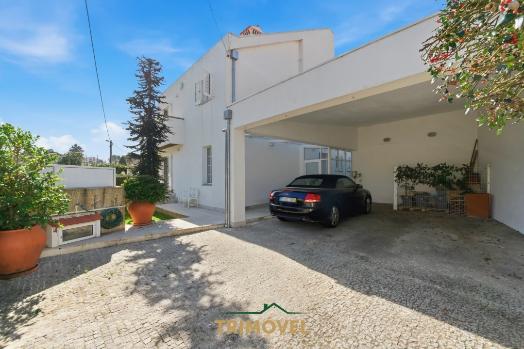 Moradia T4 para Venda em Anta e Guetim Foto 4