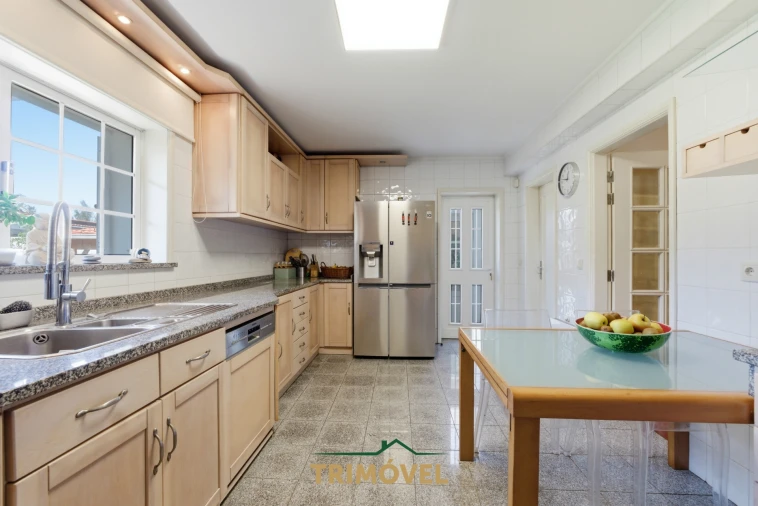 Moradia T4 para Venda em Anta e Guetim Foto 6