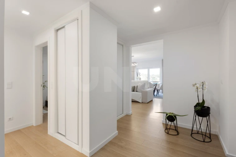 Apartamento T2 para Venda em Malveira e São Miguel de Alcainça Foto 2