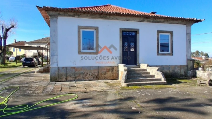 Moradia T6 para Venda em Trofa, Segadães e Lamas do Vouga