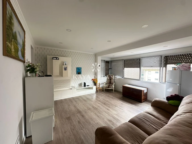 Apartamento T3 para Venda em Odivelas Foto 2