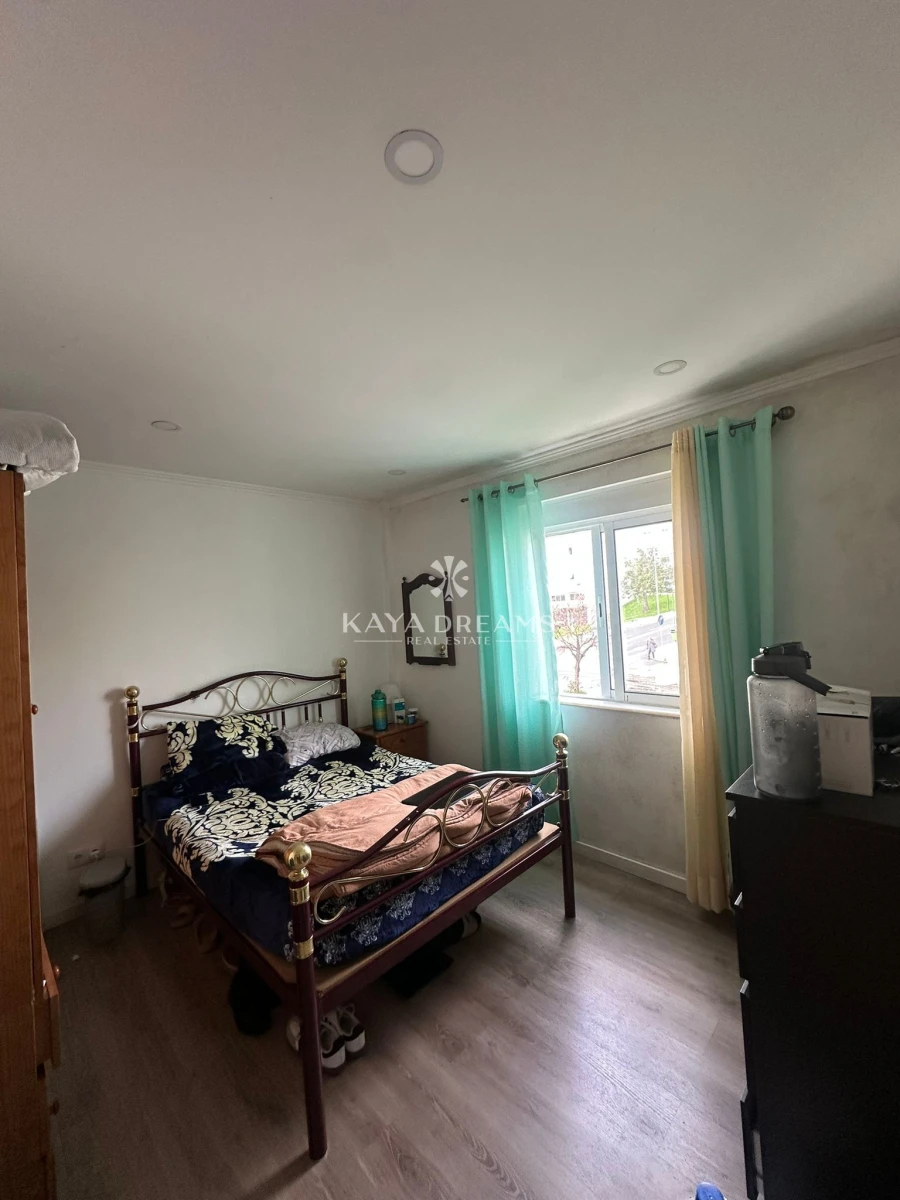 Apartamento T3 para Venda em Odivelas Foto 11